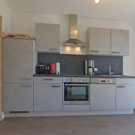 Modern Holiday Home In Winterberg With Garden בית נופש *